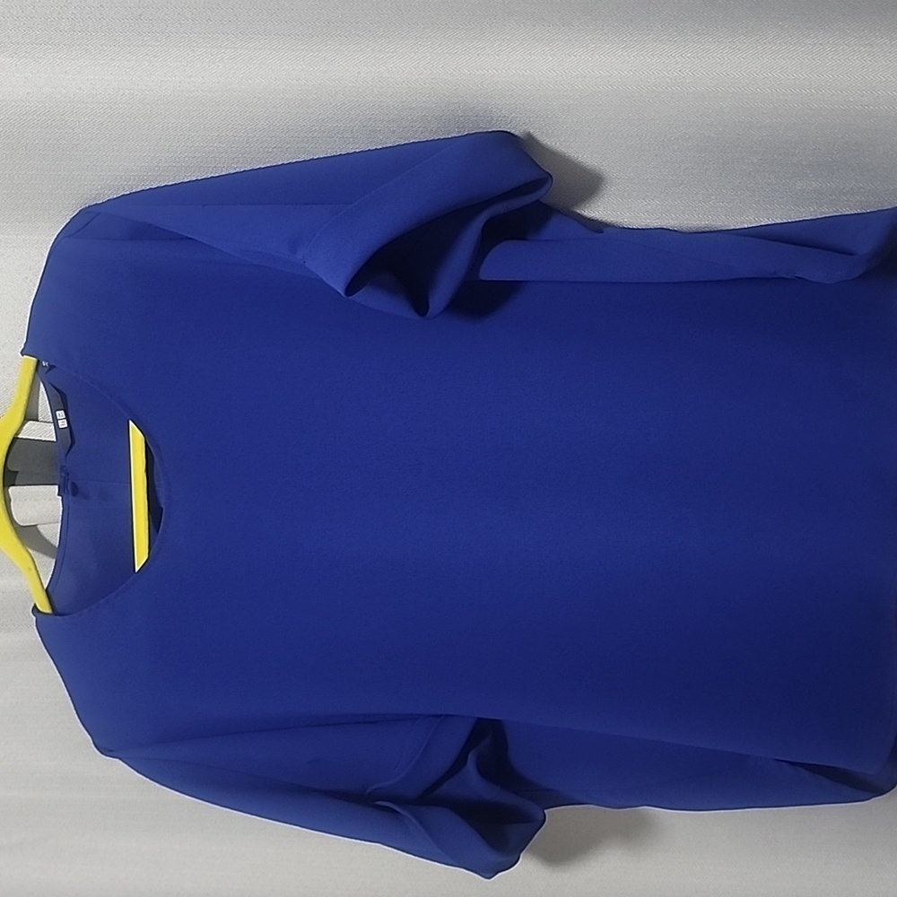 Uniqlo Top